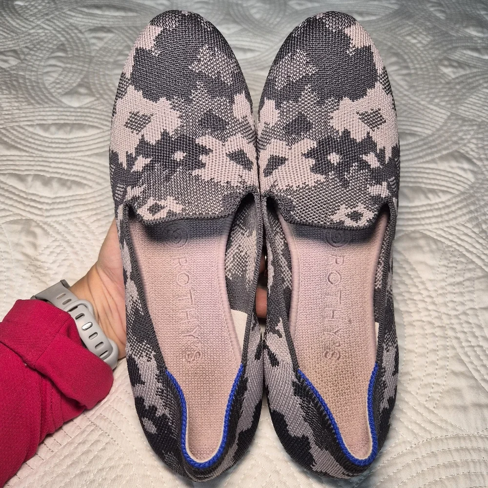 VGUC Rothy’s Botanicamo Grey Loafers Retired 7